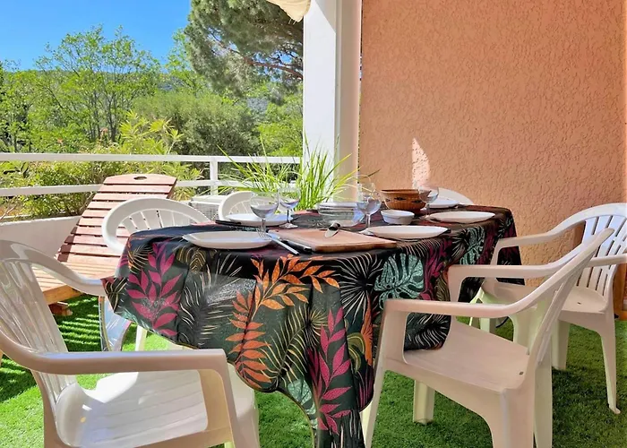 Cosy A Cavaliere Avec Terrasse, Proche Et Commerces, 6 Couchages - Fr-1-251-546 Le Lavandou